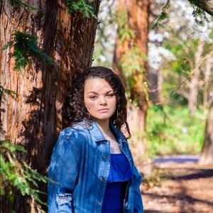 Meet your Posher, Courtney